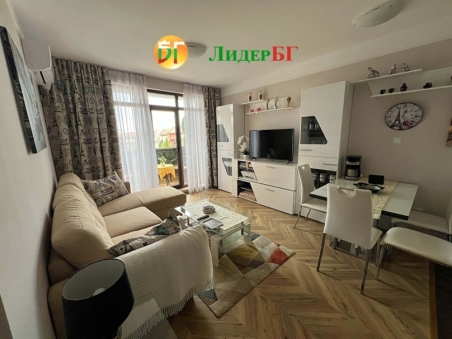 Two-room luxury apartment in Romance Paris