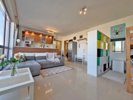 Villa Discovery, two-room penthouse