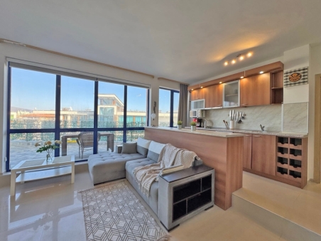 Villa Discovery, two-room penthouse