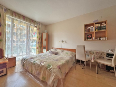 Amadeus 11, studio with pool view
