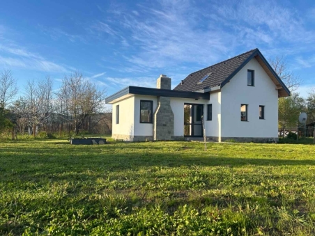 Two Newly Built Houses on a 1,129 m² Plot in Priseltsi, Near Obzor