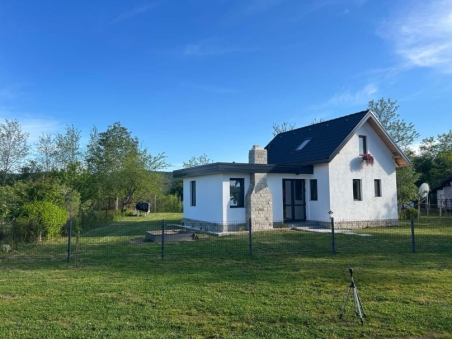 Two Newly Built Houses on a 1,129 m² Plot in Priseltsi, Near Obzor
