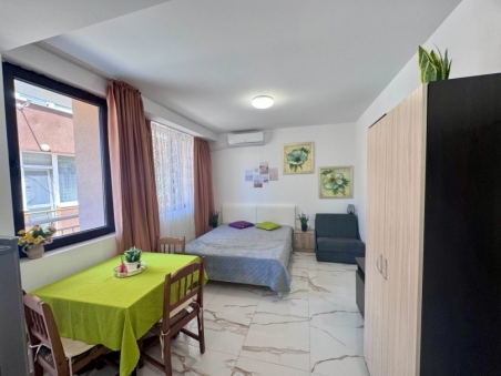 Studio apartment in a residential building with no maintenance fee, Cherno More