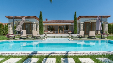 Luxury villas in Eden Park complex